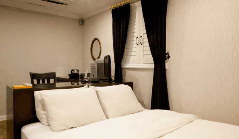 Mate Hotel Seoul Gimpo Bagian luar foto