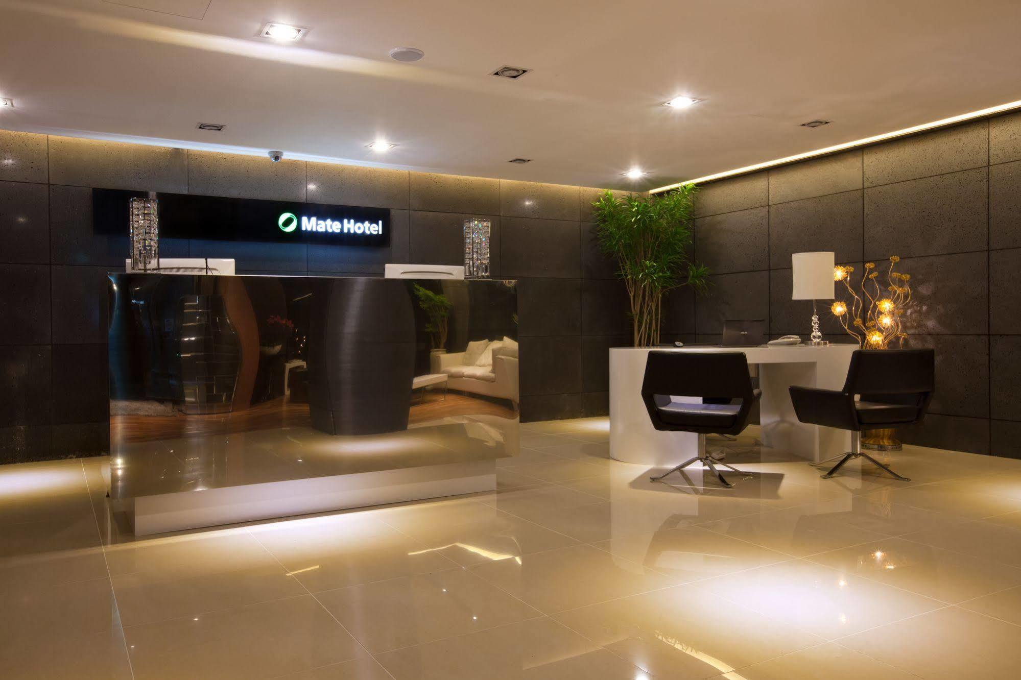 Mate Hotel Seoul Gimpo Bagian luar foto